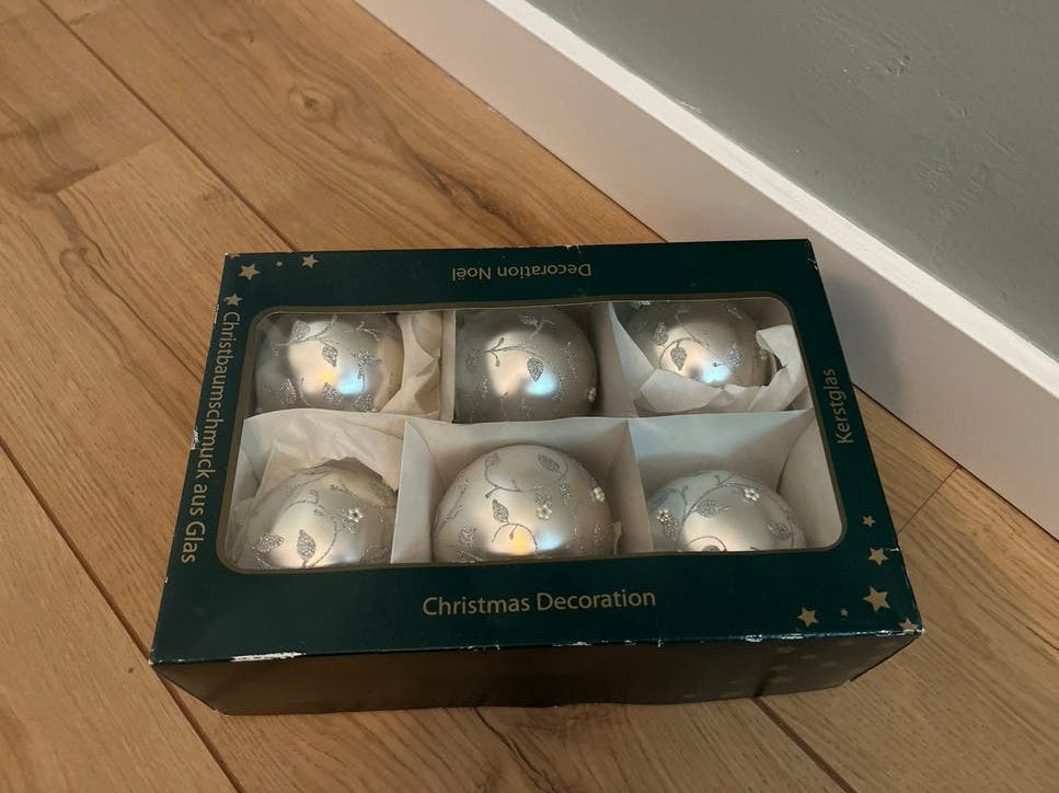 6 nieuwe kerstballen - 80 mm, Ophalen, Nieuw