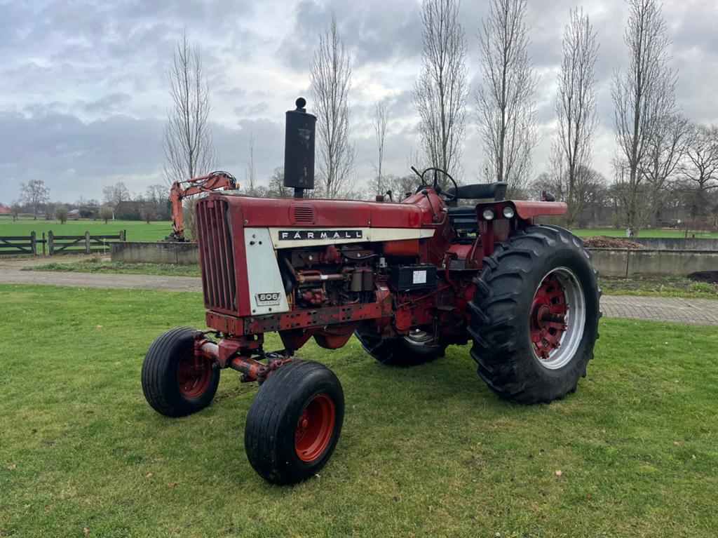 Farmall 806, Gebruikt, Tot 2500, Tot 80 Pk, Ophalen