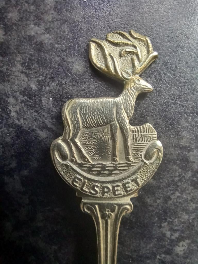 Theelepeltje Elspeet, Antiek en Kunst, Ophalen