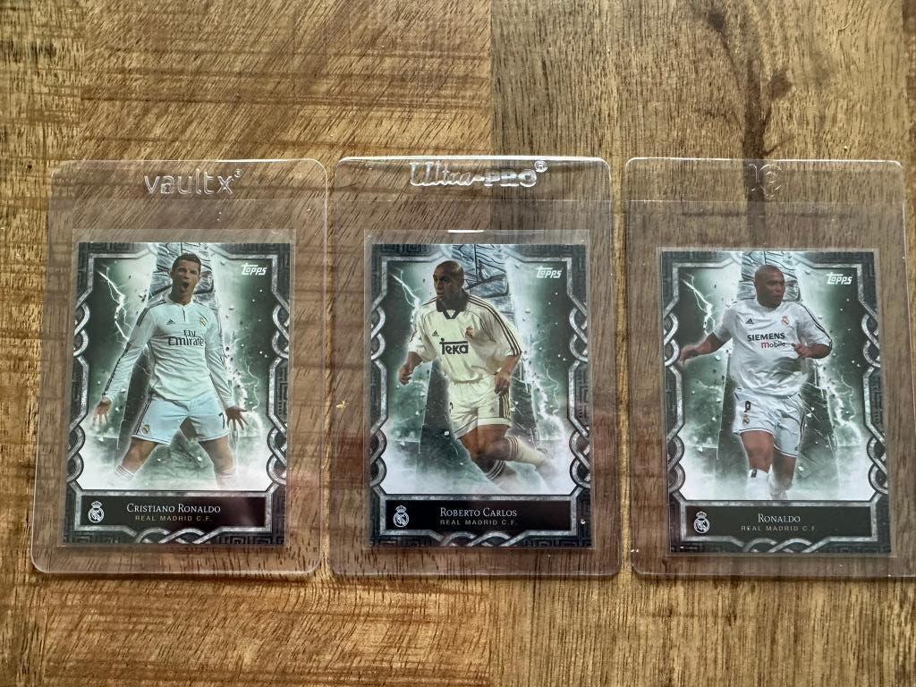 Cristiano Ronaldo, Ronaldo & Roberto Carlos - Monolith, Ophalen of Verzenden, Nieuw, Buitenlandse clubs, Poster, Plaatje of Sticker