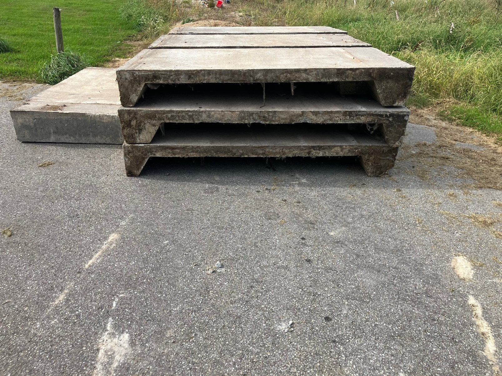 Boxdekken. Betondekken. Betonplaten, Dieren en Toebehoren