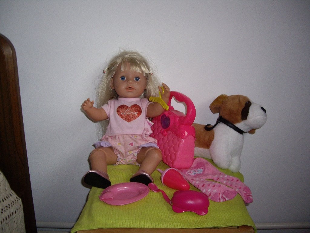 baby born grote zus met acc, Kinderen en Baby's, Ophalen of Verzenden, Zo goed als nieuw, Babypop