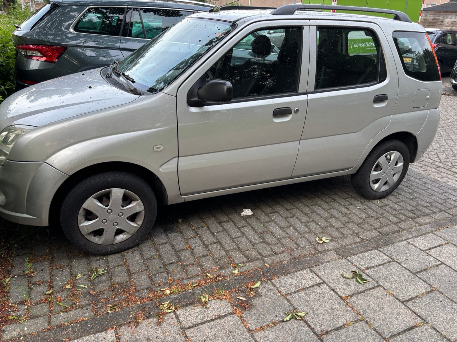 Suzuki ignis bj. 2004, Auto's, Suzuki, Voorwielaandrijving, Stof, Zwart, Ignis