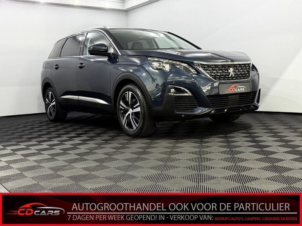 Peugeot 5008 1.2 PureTech Allure 7P Camera, Navi, Half leder, Auto's, Peugeot, Gebruikt, Euro 6, 1199 cc, Bedrijf