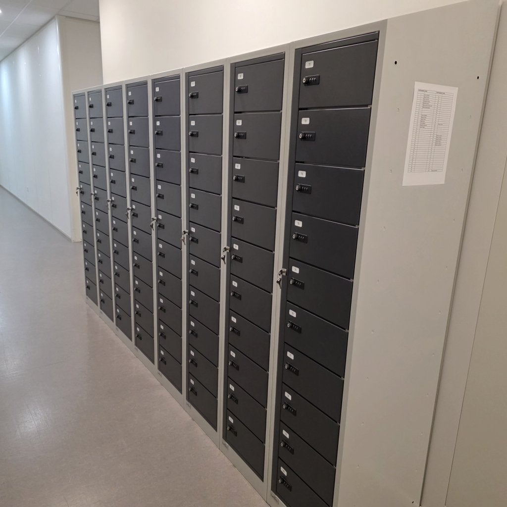 10-deurs metalen lockerkast - 200x41x50 cm, Huis en Inrichting, Niet ingevuld, Gebruikt, Niet ingevuld, Niet ingevuld
