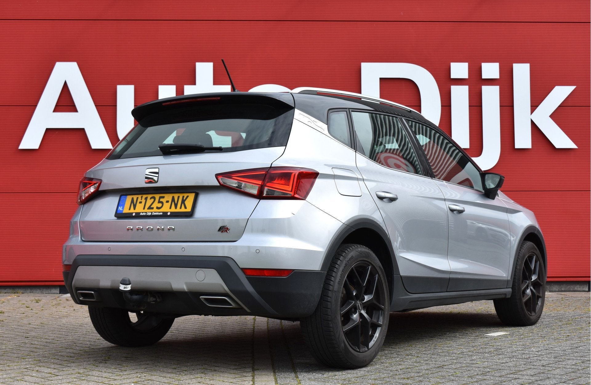 SEAT Arona 1.0 TSI FR Business Intense LED | Keyless | Carpl, Auto's, Voorwielaandrijving, Stof, Gebruikt, Met garantie (alle)