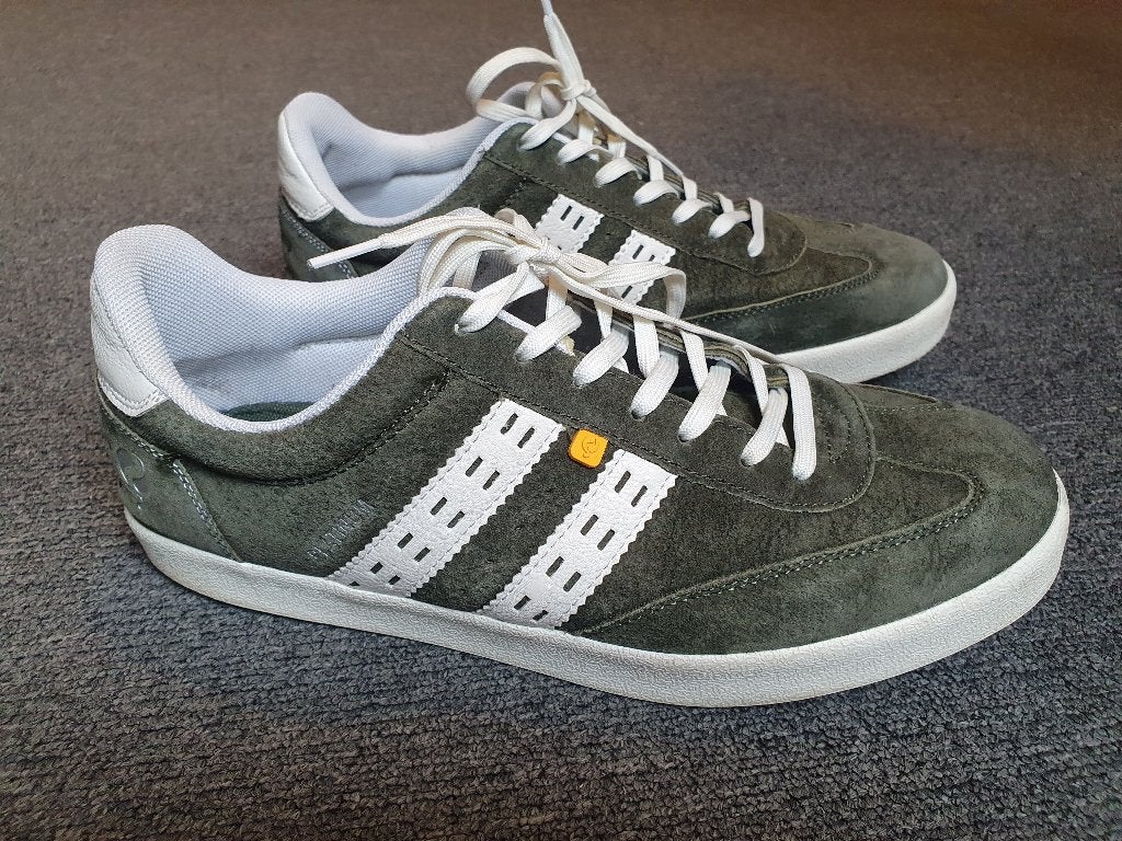 Quick Q1905 Platinum suede sneaker groen/wit mt 43 ZGAN, Quick, Overige kleuren, Ophalen of Verzenden, Sneakers of Gympen