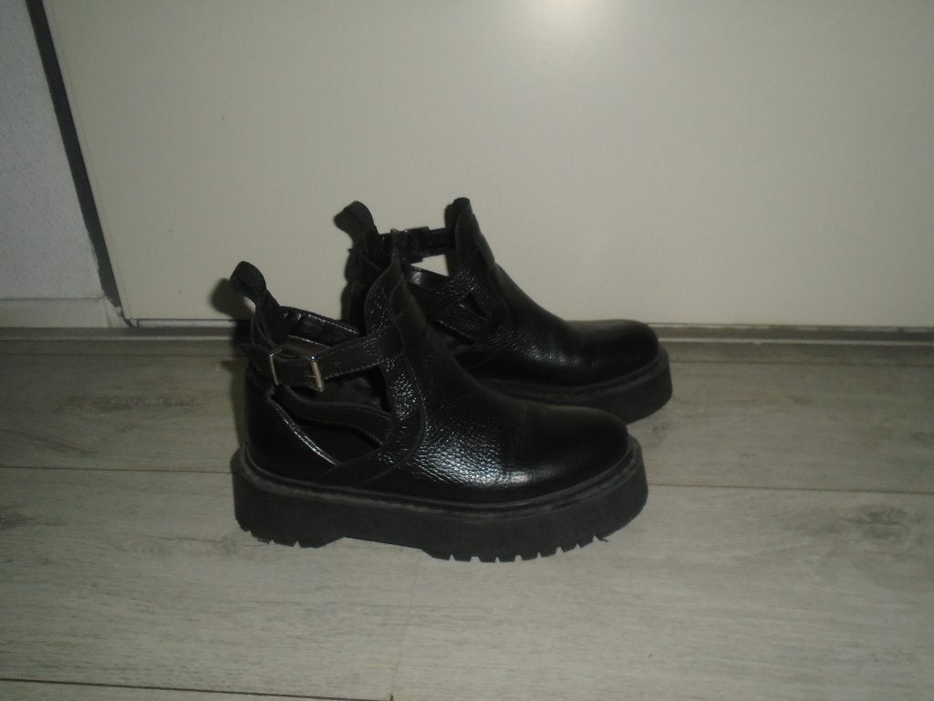 ZIGN Echt Leer Trendy Schoenen Laarzen Boots maat 39 ZGAN, Verzenden, Zwart, Lage of Enkellaarzen, ZIGN