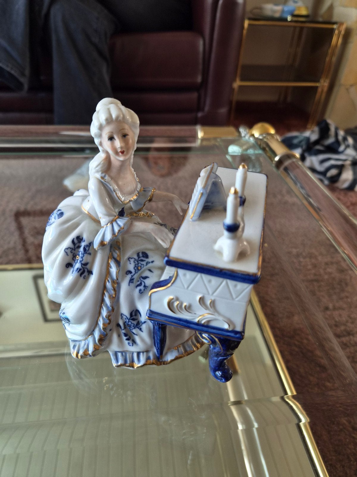 Vintage Porseleinen Muziekdoos Beeldje Dame aan Piano, Ophalen