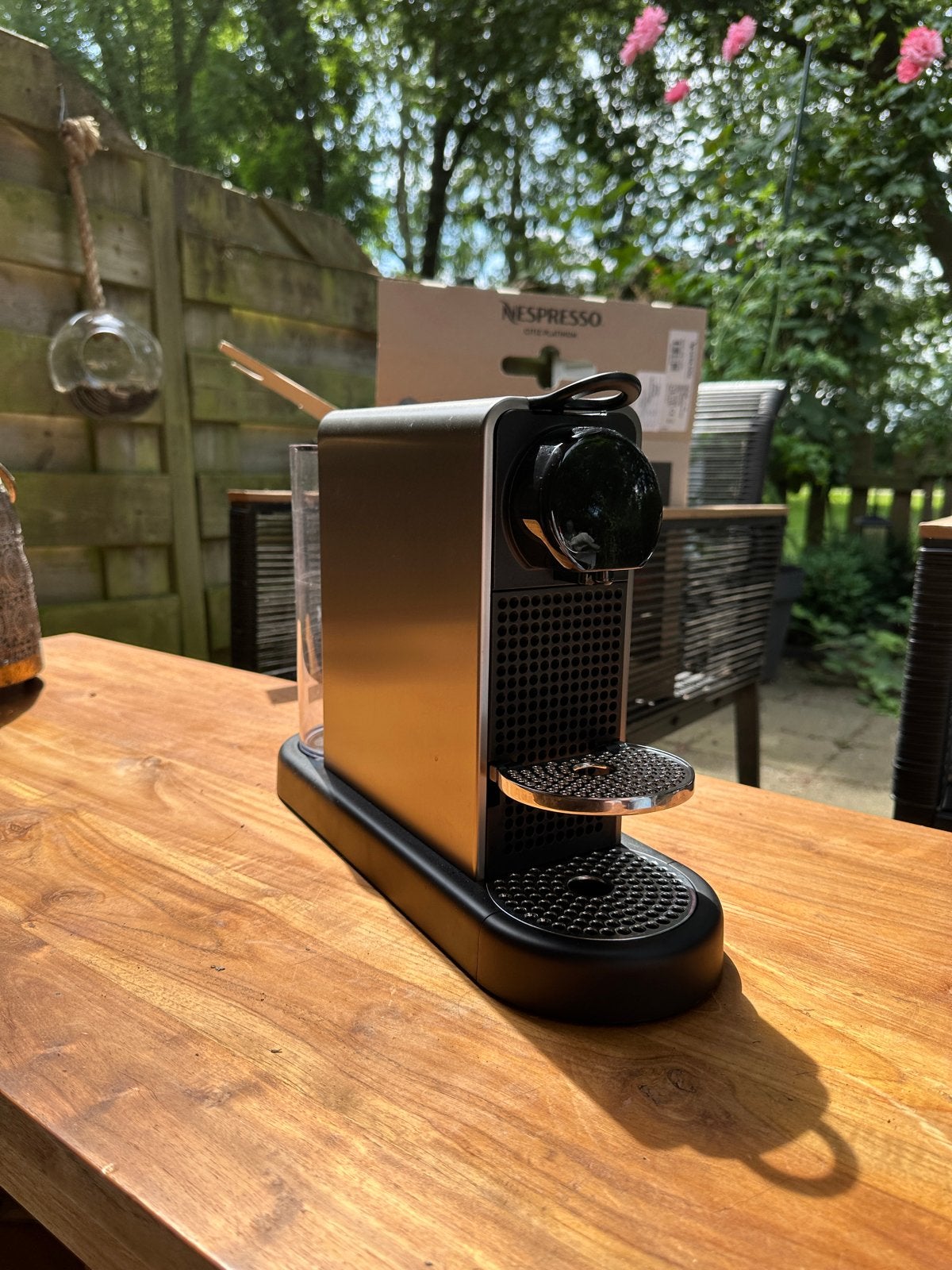 Nespresso Citiz Platinum incl lade voor koffiecups, Ophalen, Espresso apparaat, Zo goed als nieuw, Koffiepads en cups