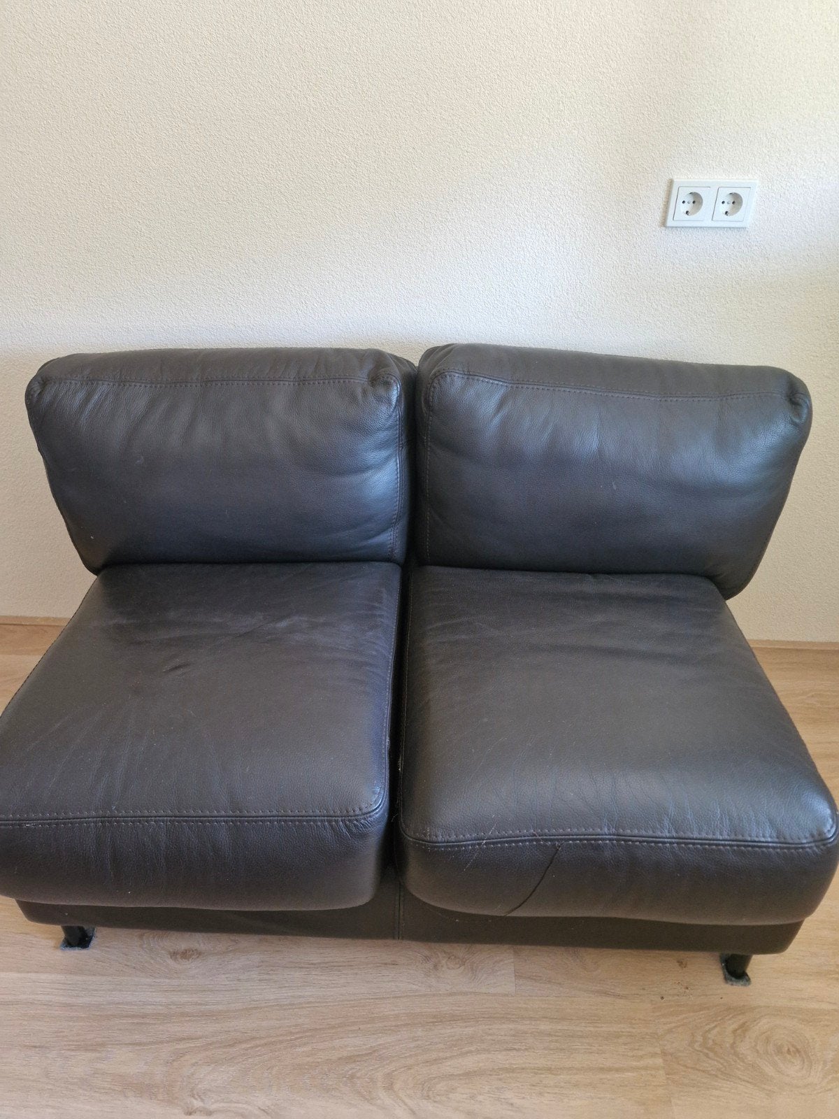 Compact bankje van kunstleer - Ideaal voor gamen!, Huis en Inrichting, Kunststof, Gebruikt, Eenpersoons, 75 tot 100 cm
