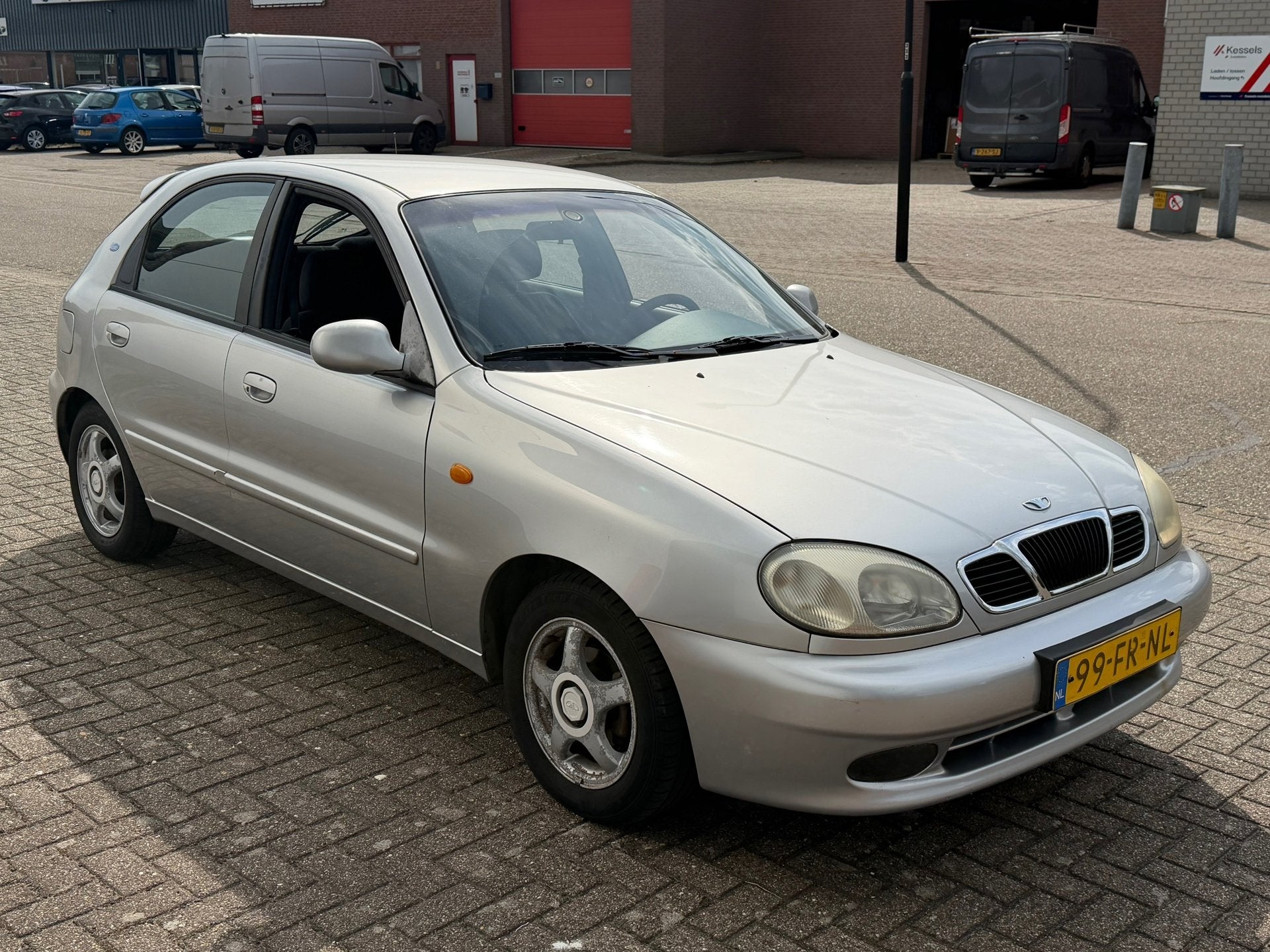 Daewoo Lanos 1.5 Europe 5 deurs! Elek pakket l Centraal l St, Auto's, Daewoo, 86 pk, 4 cilinders, Origineel Nederlands, Bedrijf