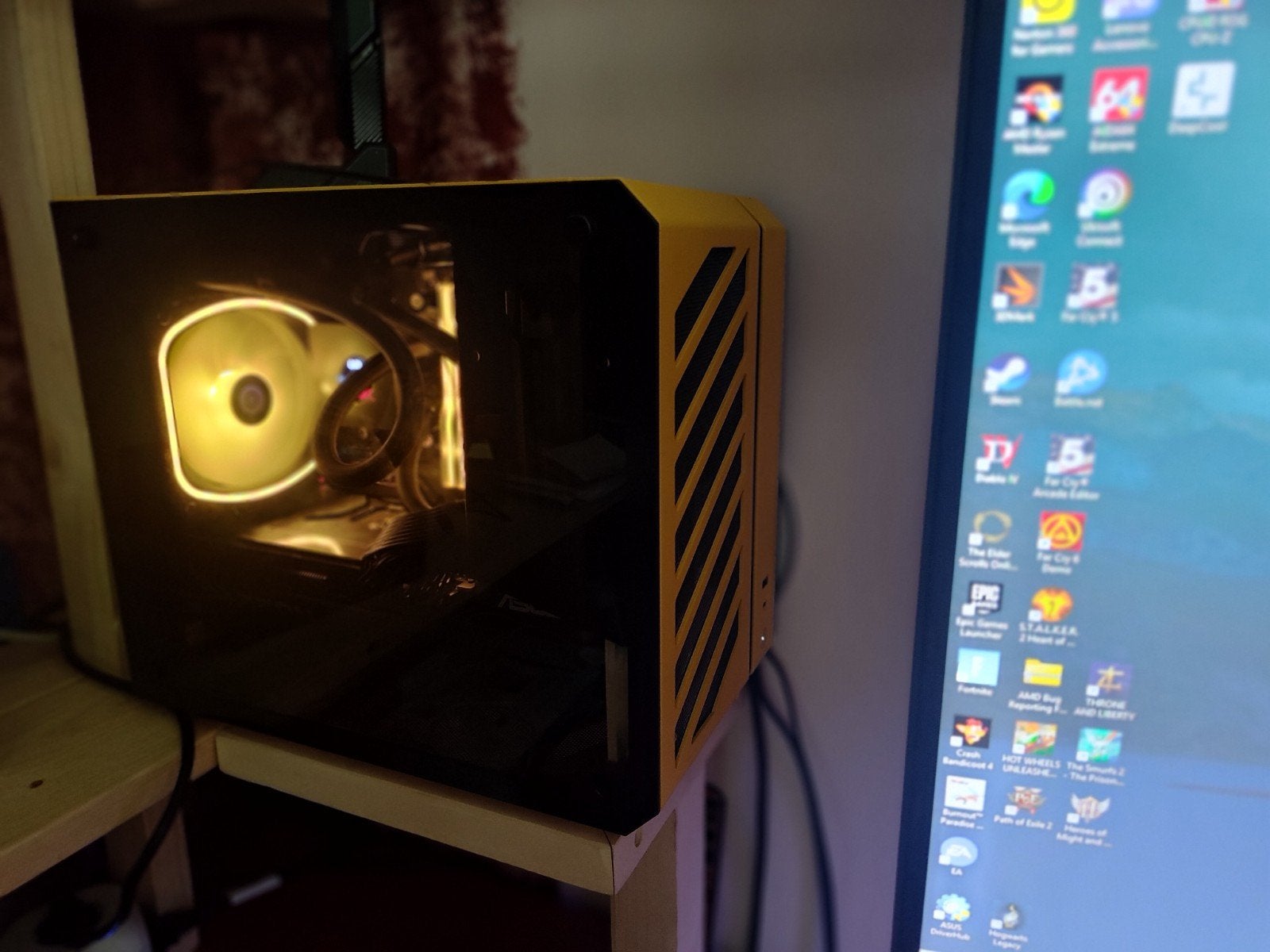 Krachtige Asus-AMD Gaming PC Setup met 34" Ultrawide Monitor, Ophalen, Zo goed als nieuw, Virtual Reality