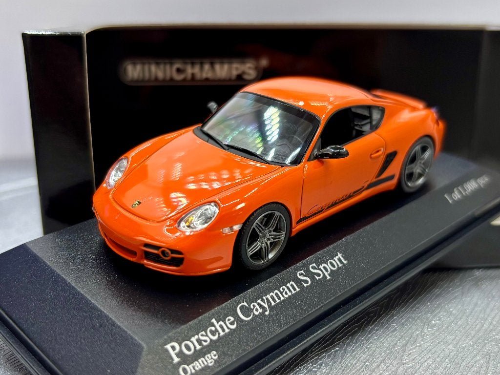 1:43  Porsche cayman S sport (987) 2008 - MINICHAMPS, Ophalen of Verzenden, Zo goed als nieuw, Auto, MiniChamps