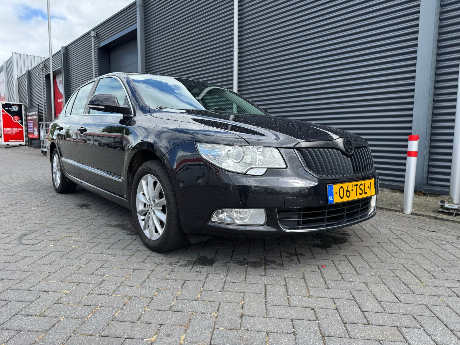 Skoda Superb 1.4 TSI 92KW 2012 Zwart, Auto's, Voorwielaandrijving, 125 pk, 4 cilinders, Origineel Nederlands