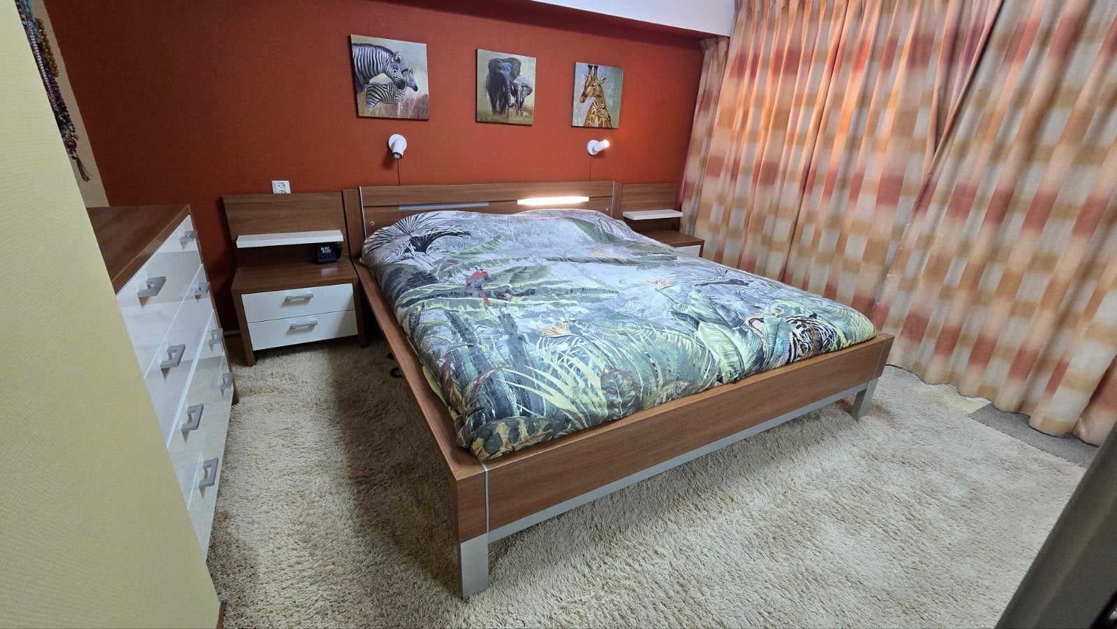 Complete slaapkamer – bed kledingkast commode spiegel, Huis en Inrichting, Ophalen, Zo goed als nieuw, Tweepersoons