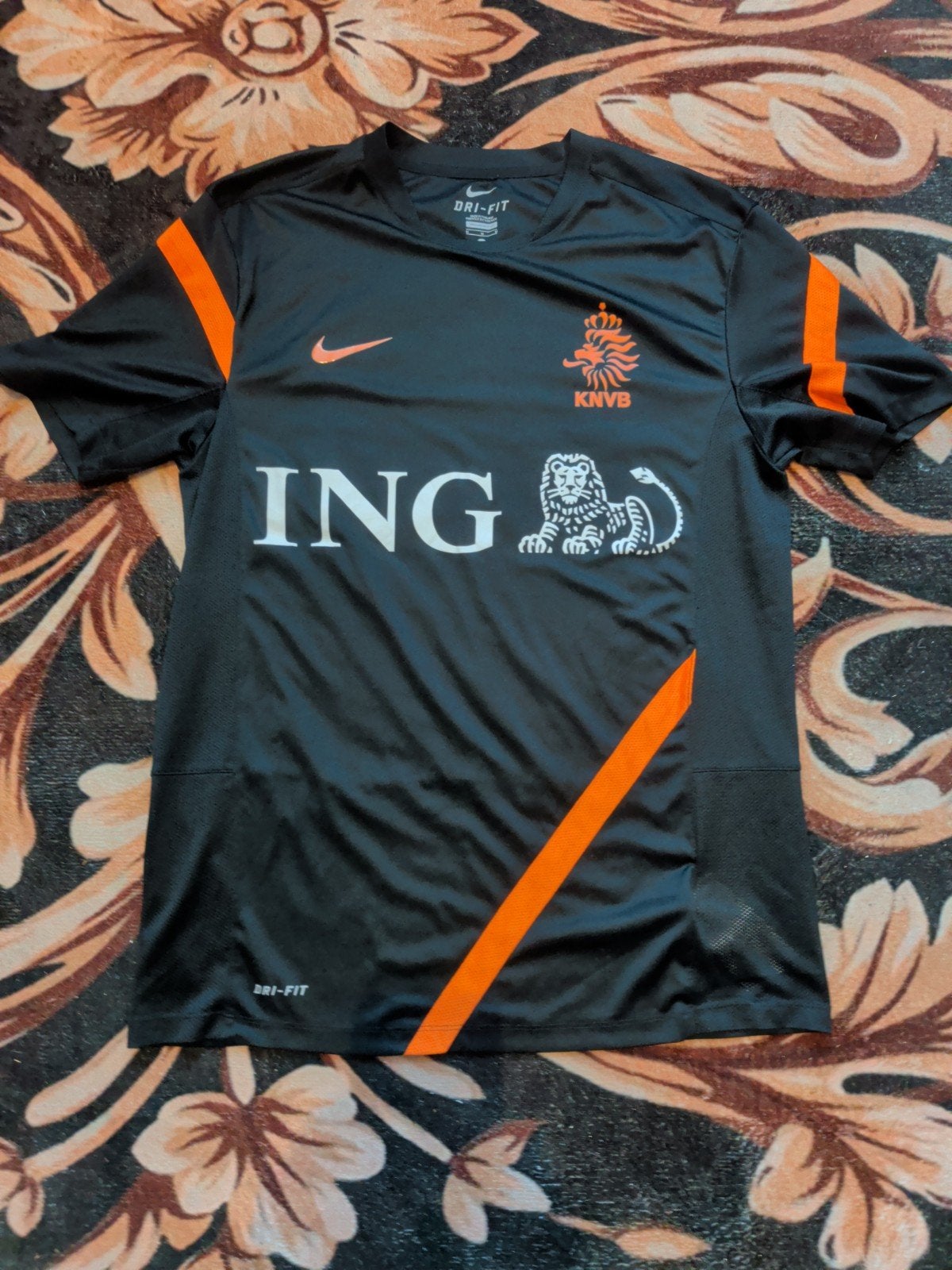 Nederlands Elftal Training Shirt 2012 Maat M, Ophalen of Verzenden