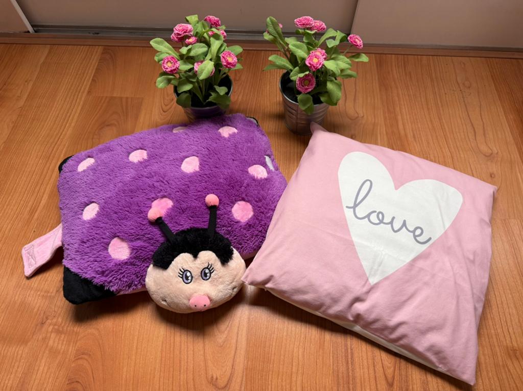 Accesoires kinderkamer, Kinderen en Baby's, Kinderkamer | Inrichting en Decoratie, Ophalen of Verzenden, Zo goed als nieuw, Kleed of Kussen