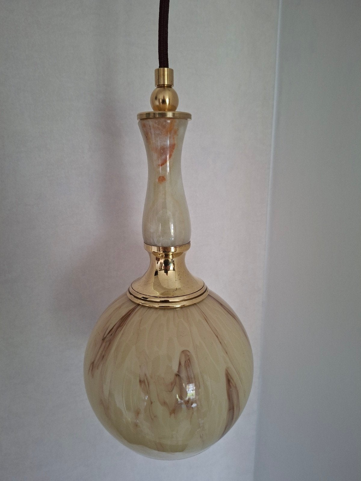 Unieke hanglamp | opaline glas, onyx & messing | Neo Deco, Ophalen of Verzenden, Gebruikt, Glas, E27 (groot)