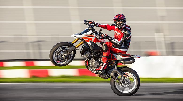 Ducati Hypermotard V2 SP, Motoren, Traction Control, Info@ducati.com, Ducati North Europe B.V., 890 cc