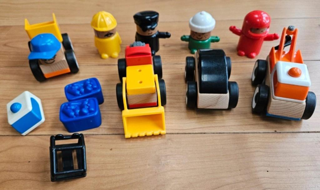 IKEA Lillabo 29-delige houten voertuigenset met poppetjes, Ophalen of Verzenden