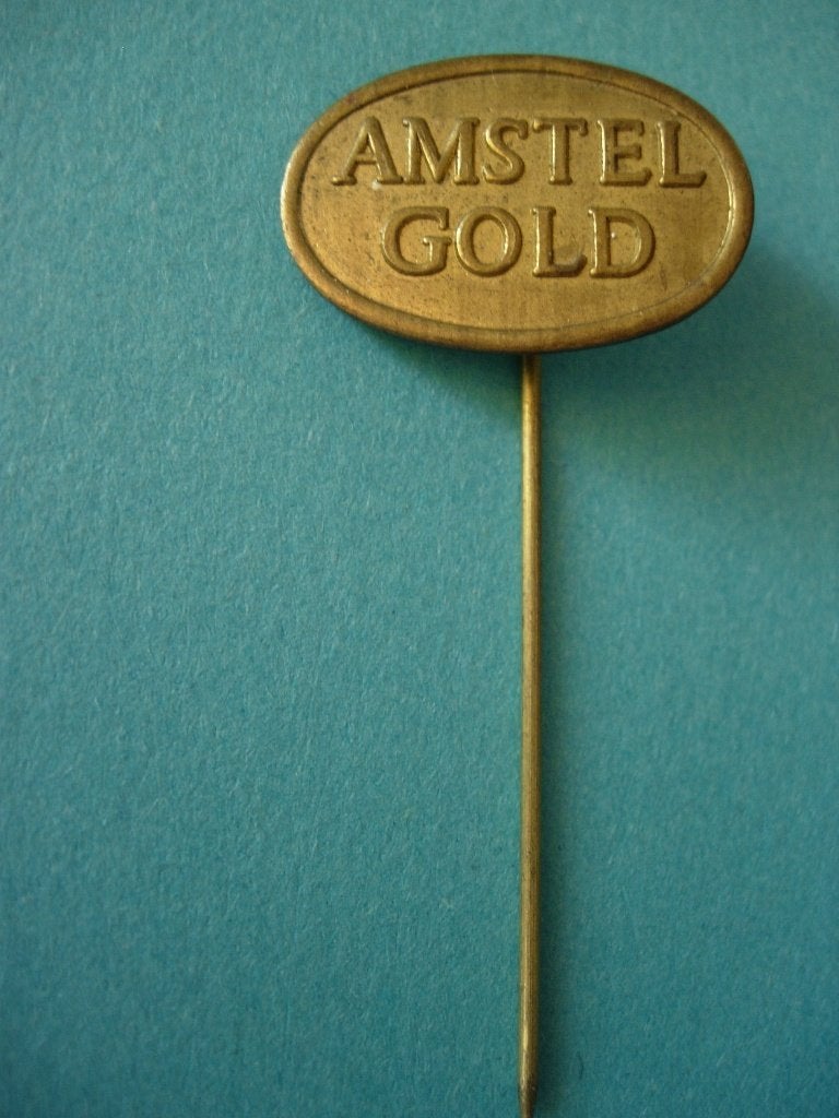 Speldje van Amstel Gold, Verzamelen, Verzenden, Zo goed als nieuw, Merk, Speldje of Pin