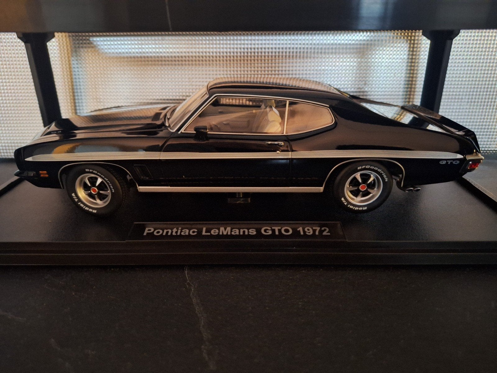 Pontiac Le Mans GTO 1972 Schaal 1:18, Overige merken, Auto, K&K, Ophalen of Verzenden