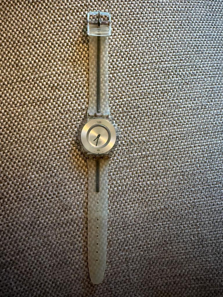 Swatch twee horloges origineel eentje met doos, Gebruikt, Polshorloge, Swatch, Kunststof