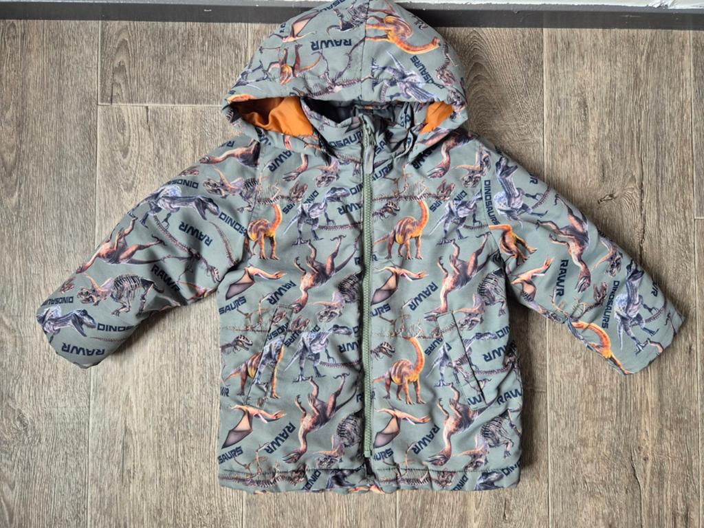 Name it winterjas dino, Kinderen en Baby's, Kinderkleding | Maat 110, Ophalen of Verzenden, Zo goed als nieuw, Jas, Jongen