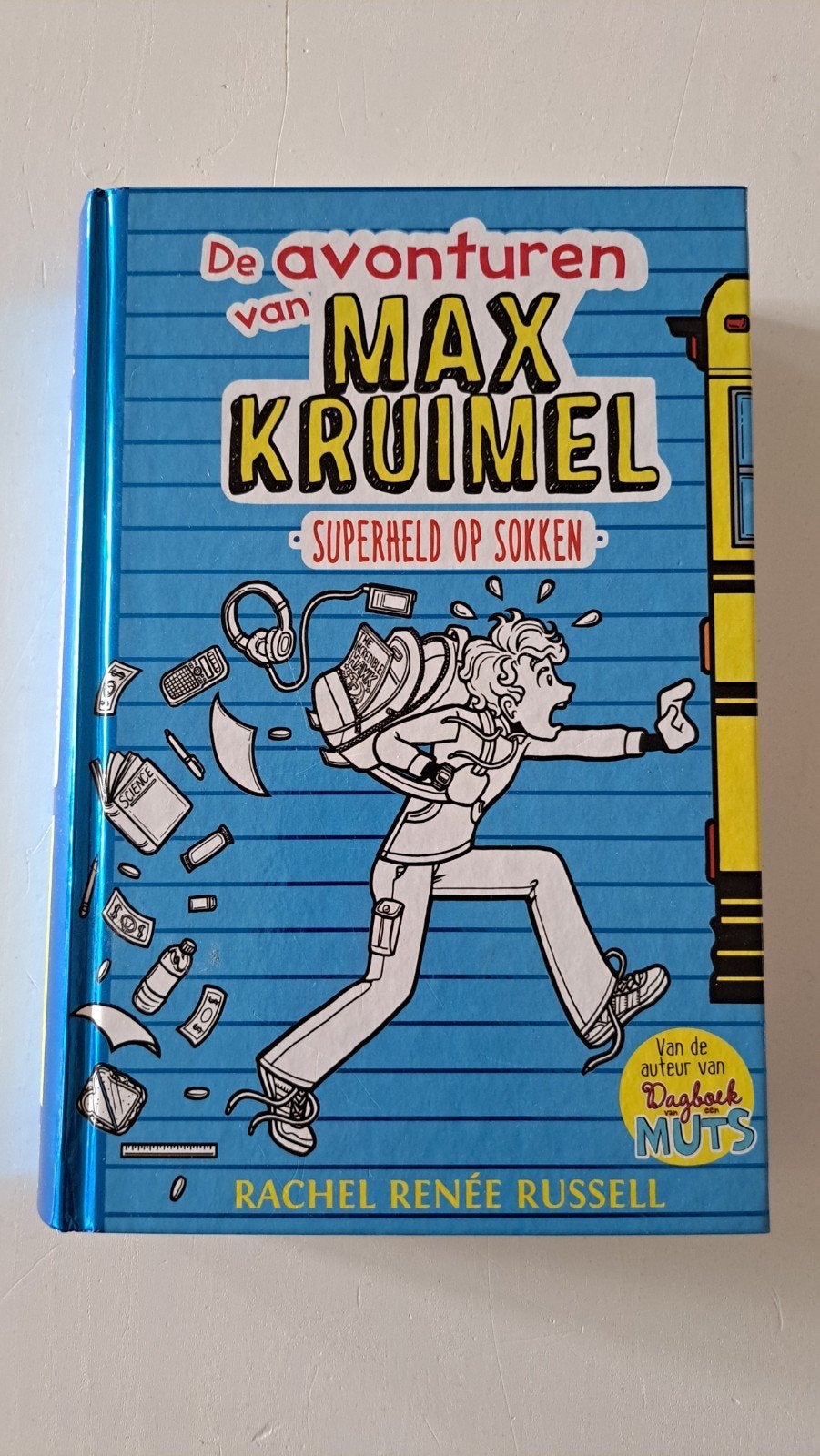 De avonturen van Max Kruimel - Superheld op sokken, Ophalen of Verzenden, Zo goed als nieuw, Rachel Renée Russell, Fictie