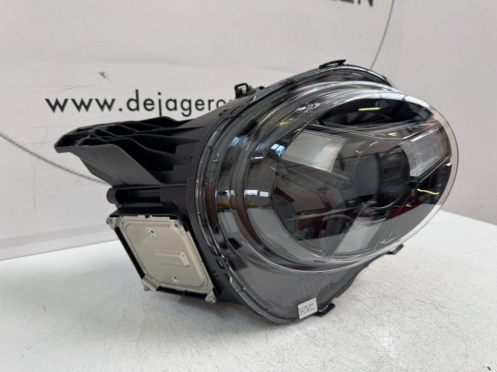 NISSAN JUKE F16 VOL LED KOPLAMP RECHTS 260106PN0A, Auto-onderdelen, Verlichting, Takashima 1-chome 1-1
220-8686  Yokohama, Ophalen of Verzenden