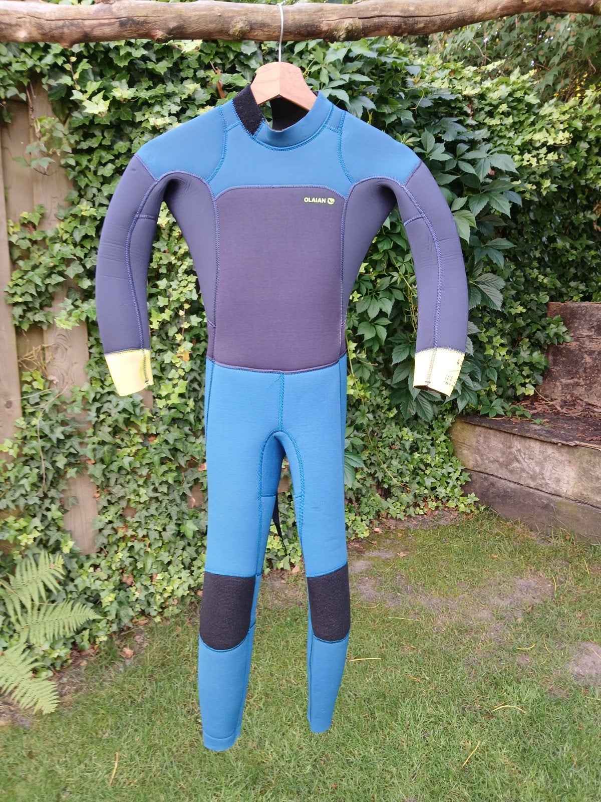 Kinderwetsuit Olaian 4-3mm - Maat 10 jaar, Kind, Ophalen of Verzenden, Zo goed als nieuw, Wetsuit
