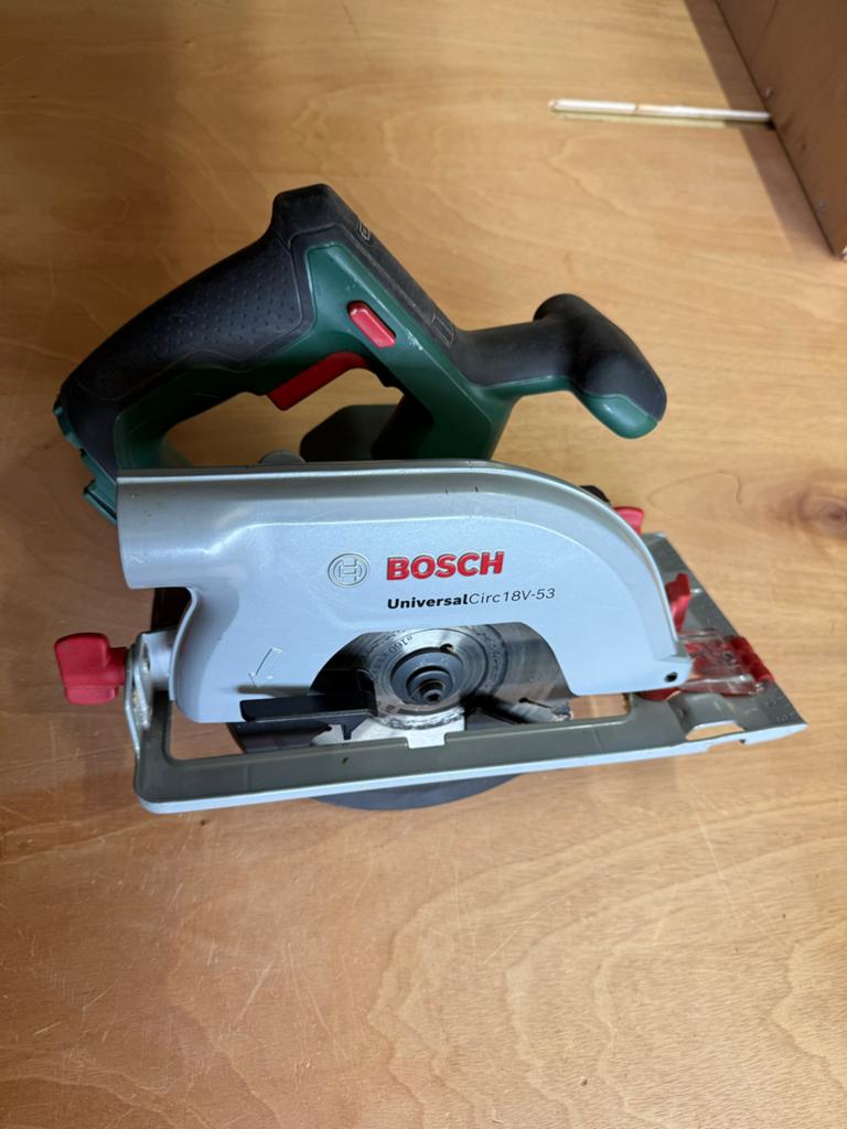 Bosch UniversalCirc 18V-53 Accu Cirkelzaag, Gebruikt, Cirkelzaag, Ophalen of Verzenden, 30 tot 70 mm
