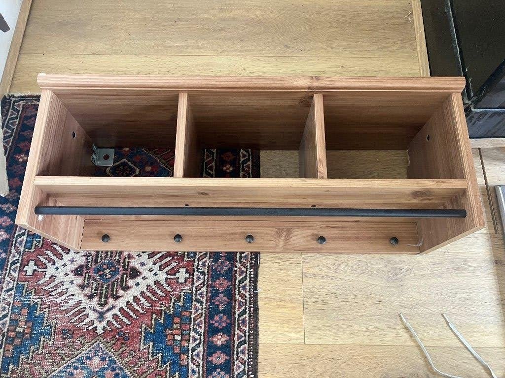 Houten wandkapstok met opbergvakken en haken, Zo goed als nieuw, Minder dan 100 cm, Hout, Ophalen