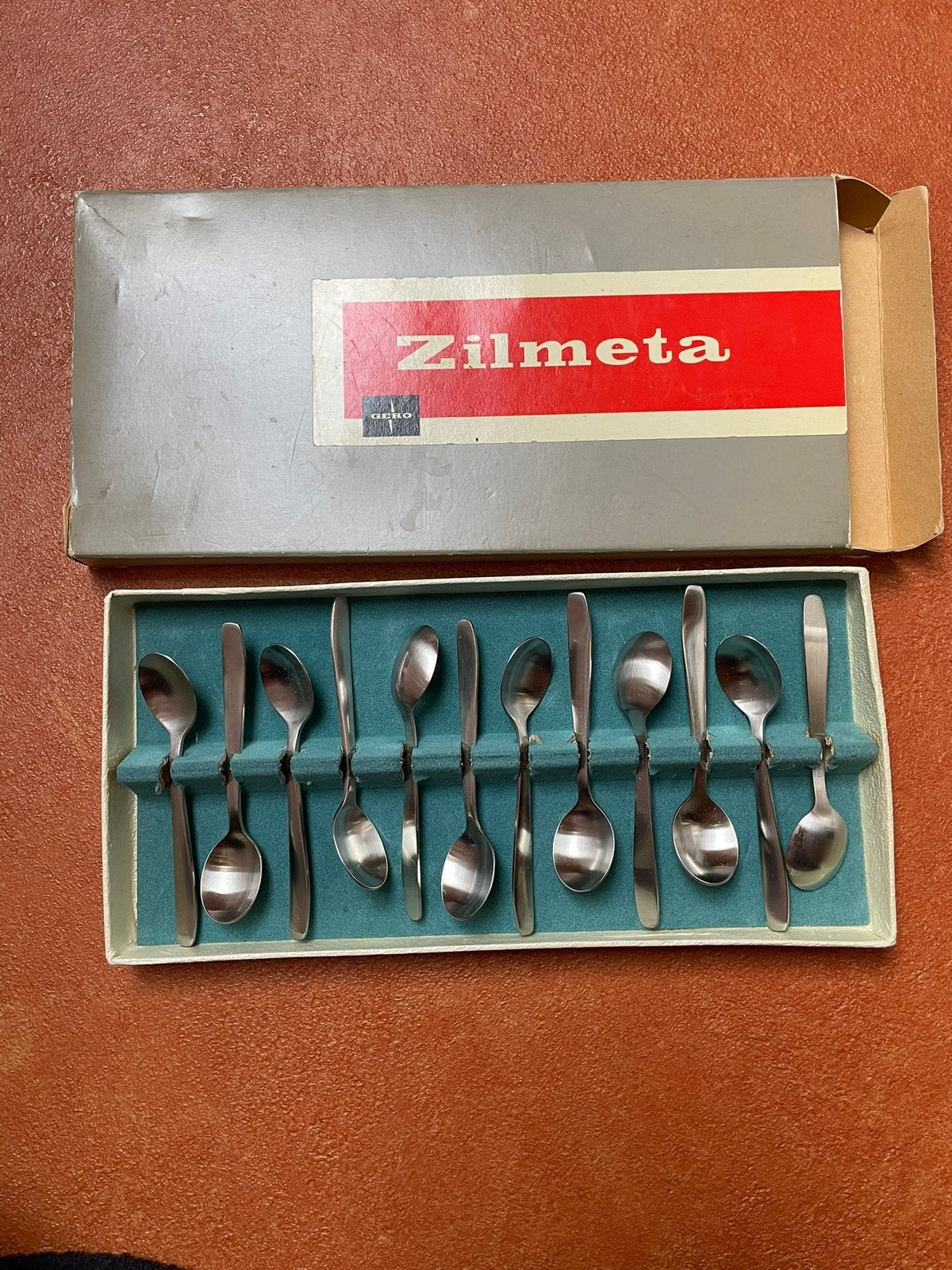 Gero zilmeta, Huis en Inrichting, Keuken | Bestek, Zo goed als nieuw, Los bestek, Rvs of Chroom, Ophalen of Verzenden
