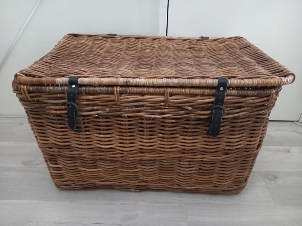Grote rotan / rieten mand met deksel 91-56-56, Huis en Inrichting, Ophalen, 50 tot 100 cm, 50 tot 75 cm, Zo goed als nieuw