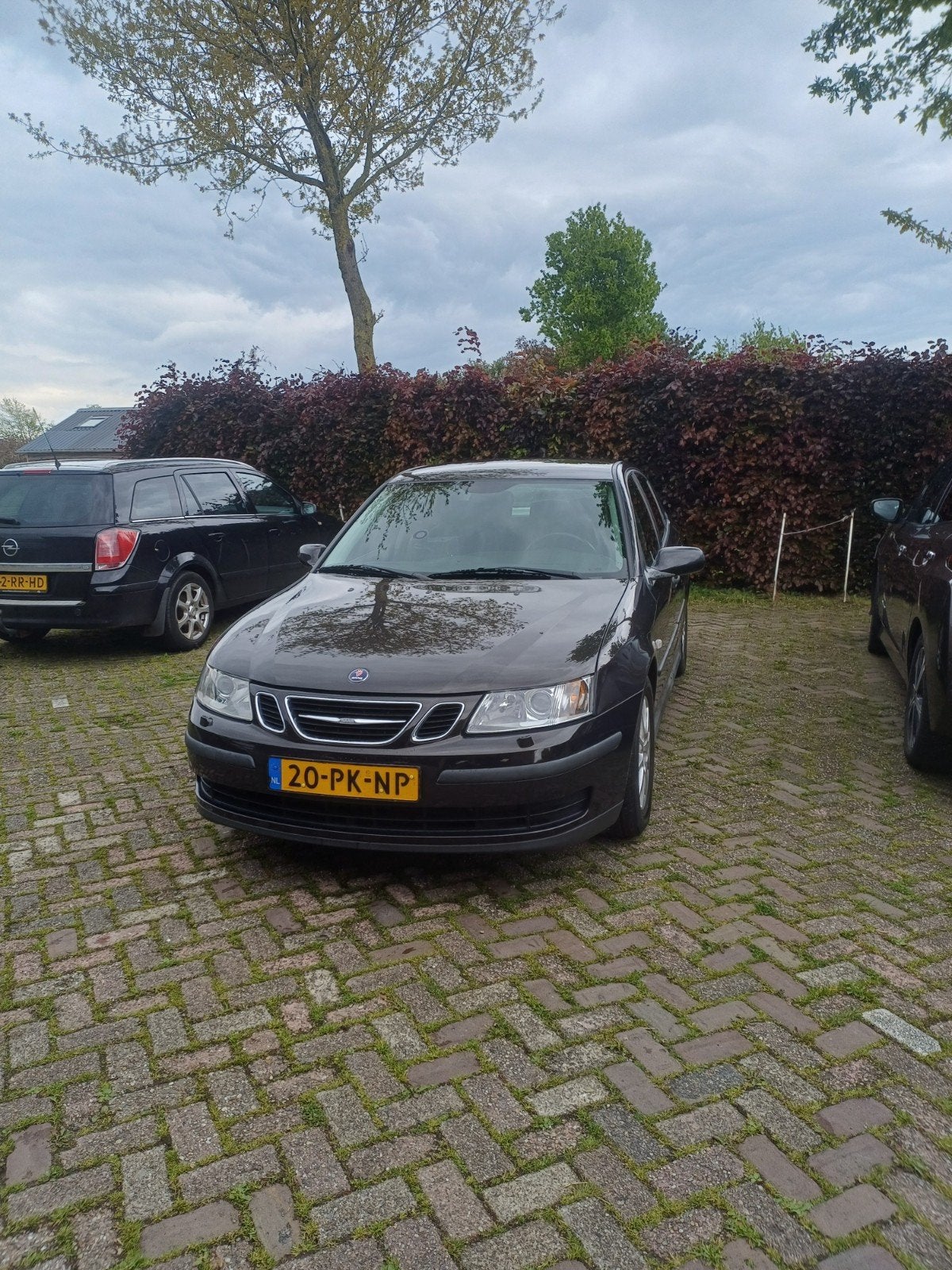 Saab 9-3 1.8 T Sport Sedan 2004 Zwart, Auto's, Voorwielaandrijving, 4 cilinders, Zwart, 75 €/maand