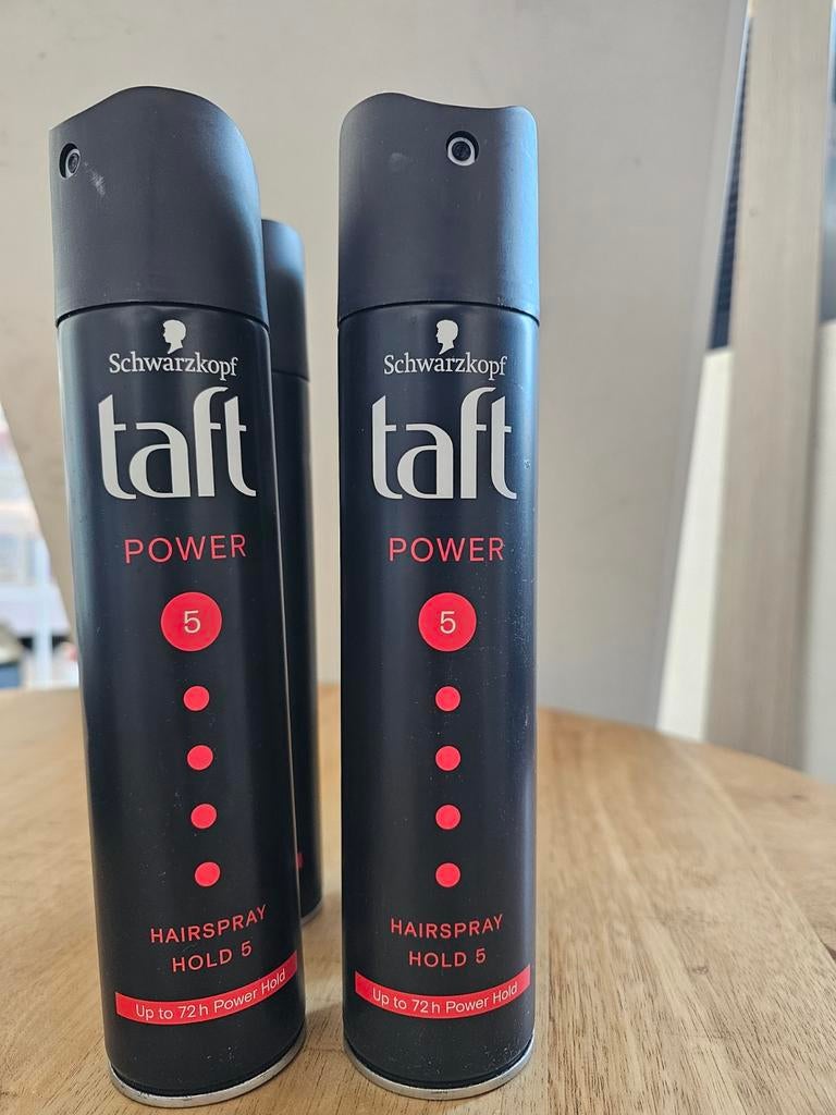 4 bussen Taft Power Haarlak (Hairspray), Verzenden, Nieuw, Gel, Wax, Haarlak of Mousse