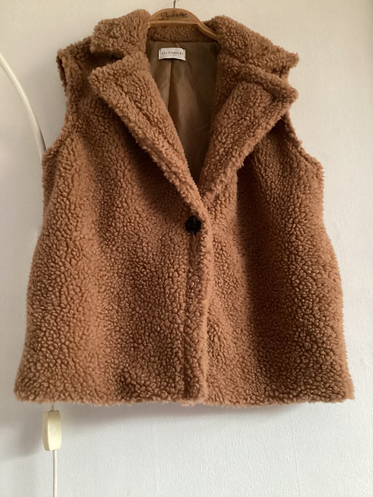 Bodywarmer/Gilet lichtbruin Mt. M. € 15,00., Maat 38/40 (M), Les Jumelles - ANTWERP -, Bruin, Ophalen of Verzenden