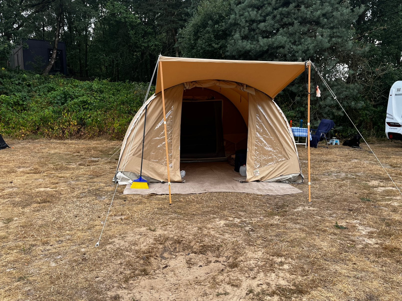 Karsten tent basistent 3x3+tussenstuk, voortent en luifel, Caravans en Kamperen, Tenten, Ophalen, Gebruikt, Tot en met 4