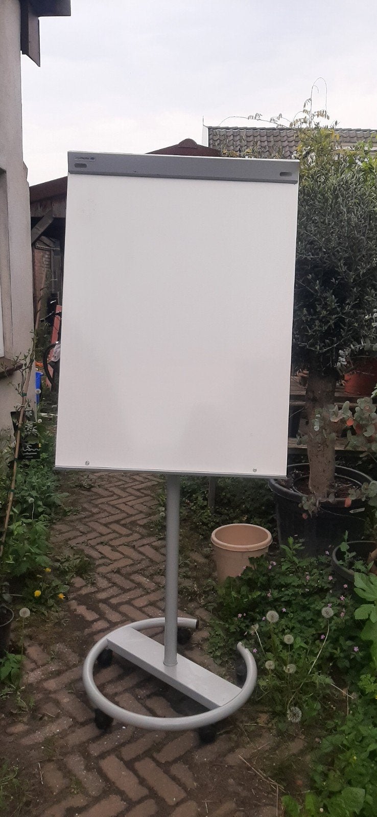 Flipover whiteboard op wielen, Ophalen, Whiteboard