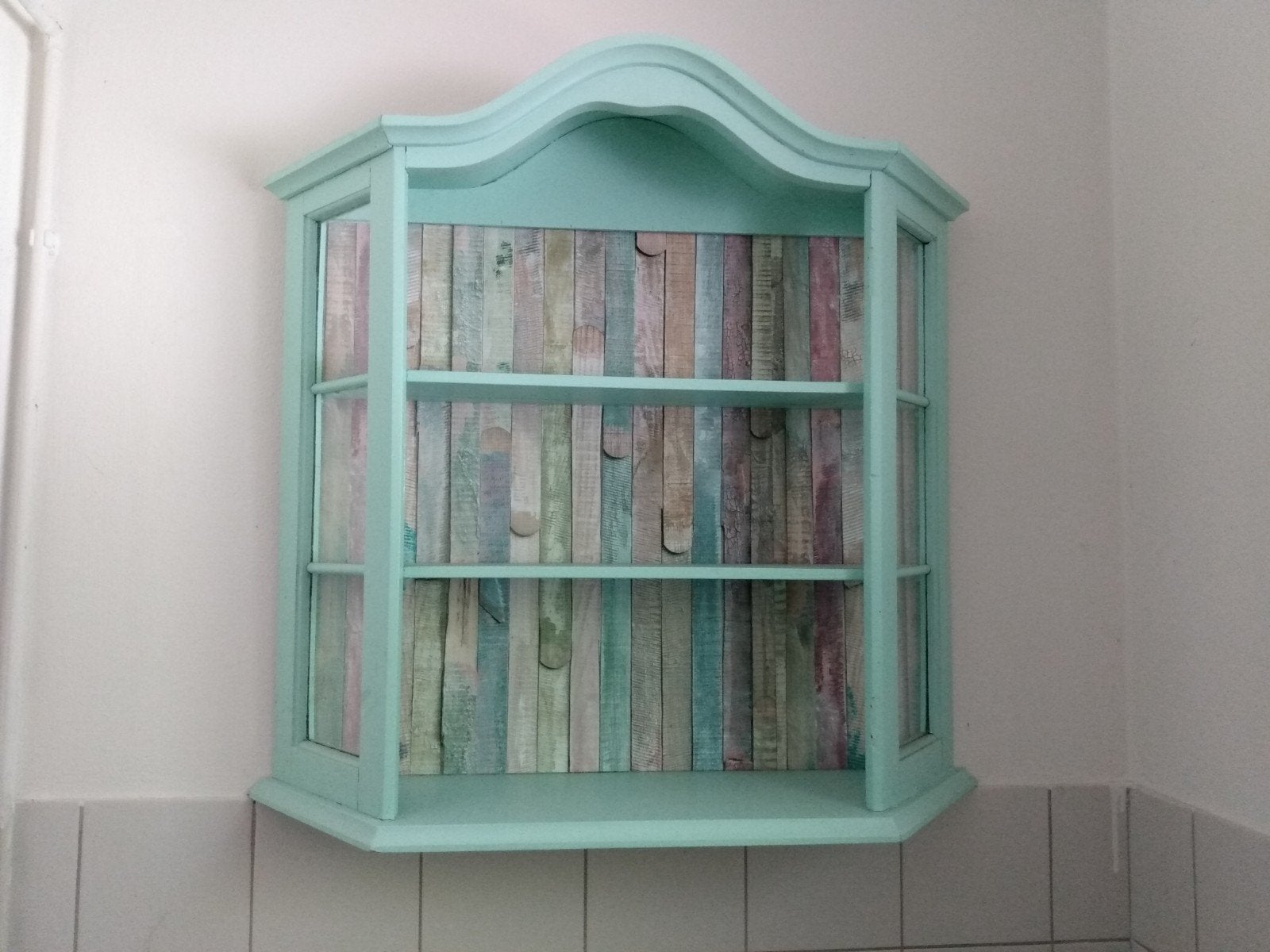 Zeer mooi en uniek houten kastje wandrek, Huis en Inrichting, Ophalen, 50 tot 100 cm, Minder dan 25 cm, Minder dan 100 cm