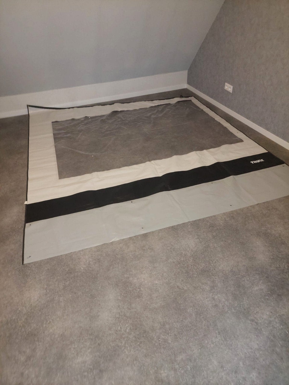 THULE 6300 luifel voorwanden plus 2 zijwanden G2, Ophalen of Verzenden, Zo goed als nieuw
