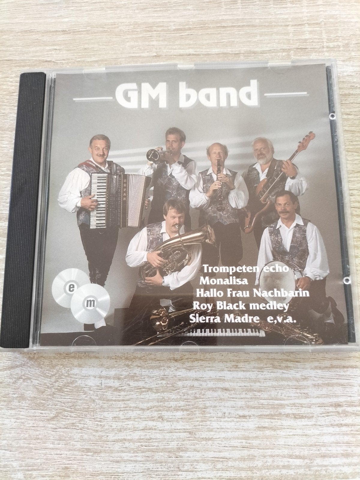 Gm band - gm band, Ophalen of Verzenden