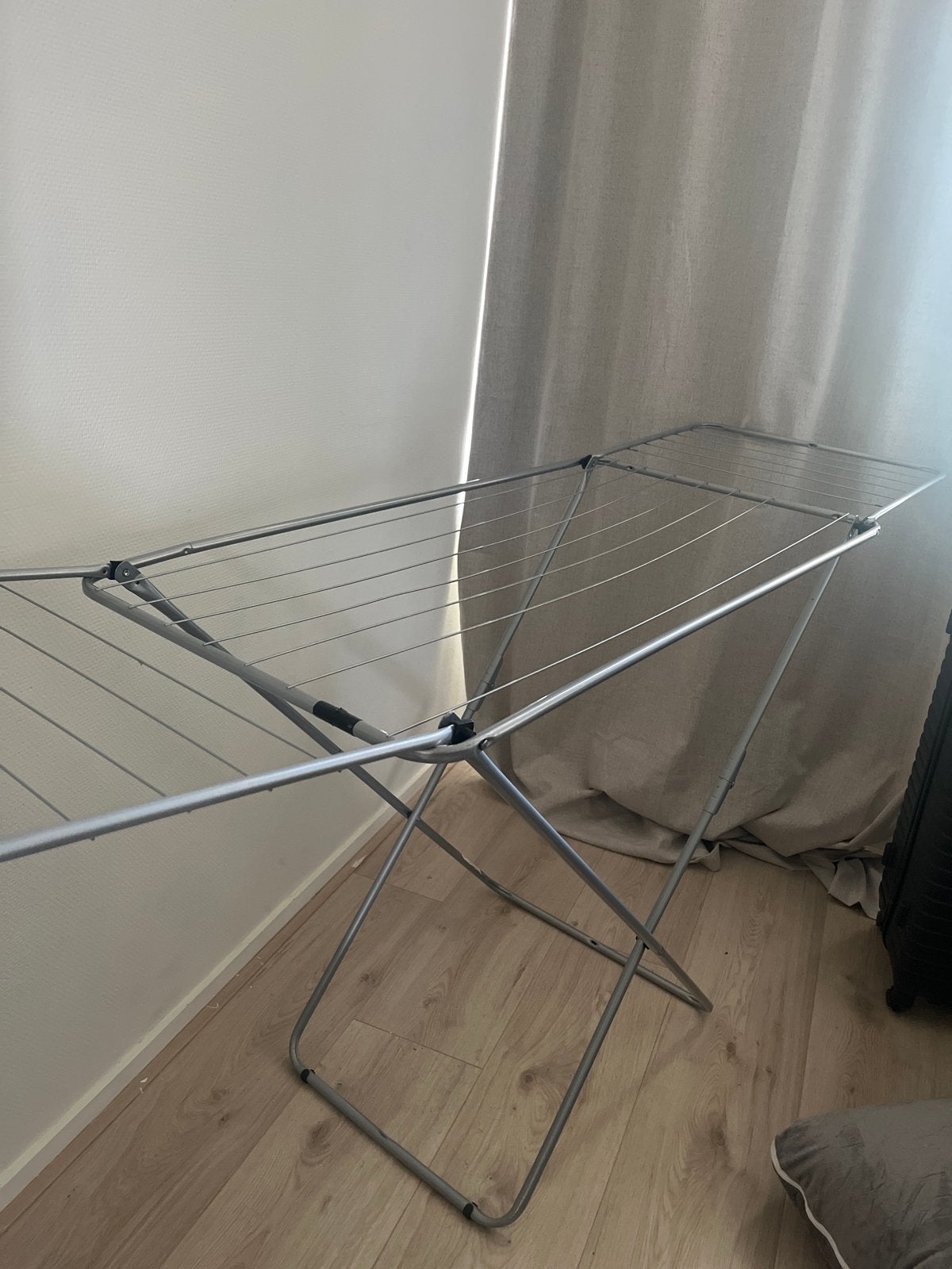 Gratis af te halen: Wasrek (weg ivm verhuizing), Ophalen, Gebruikt