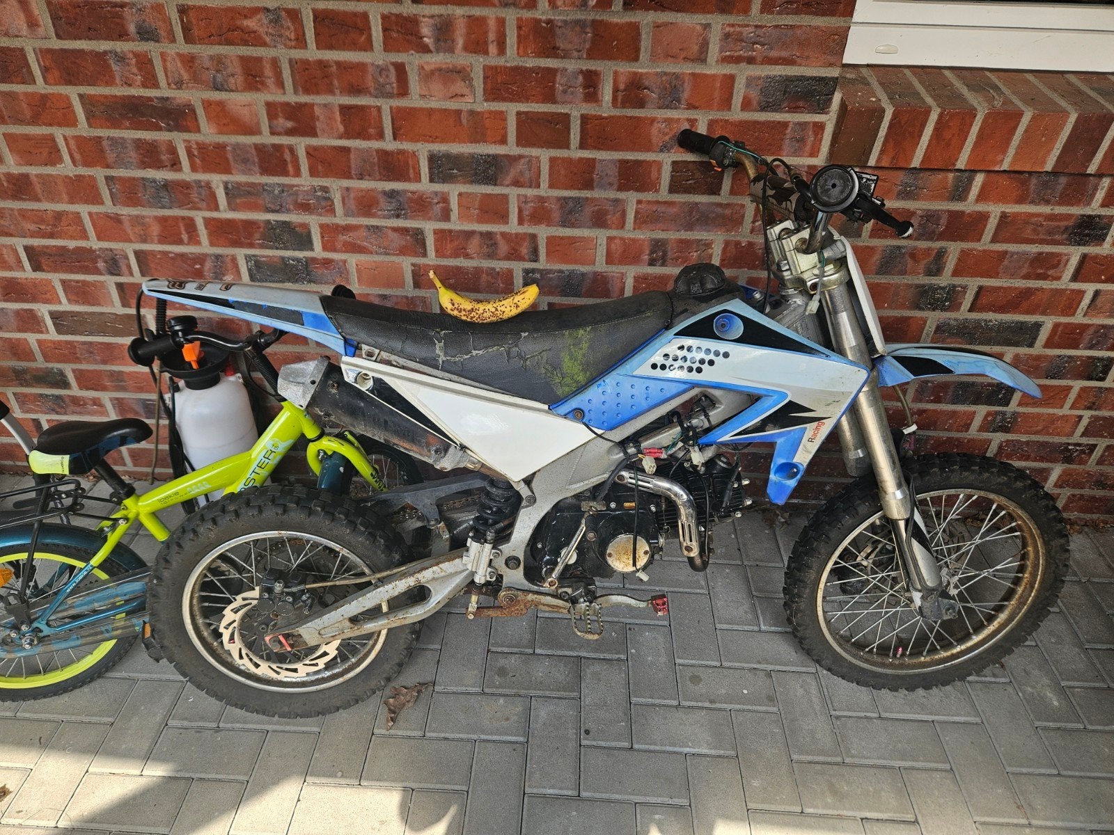 Pittbike, Ophalen