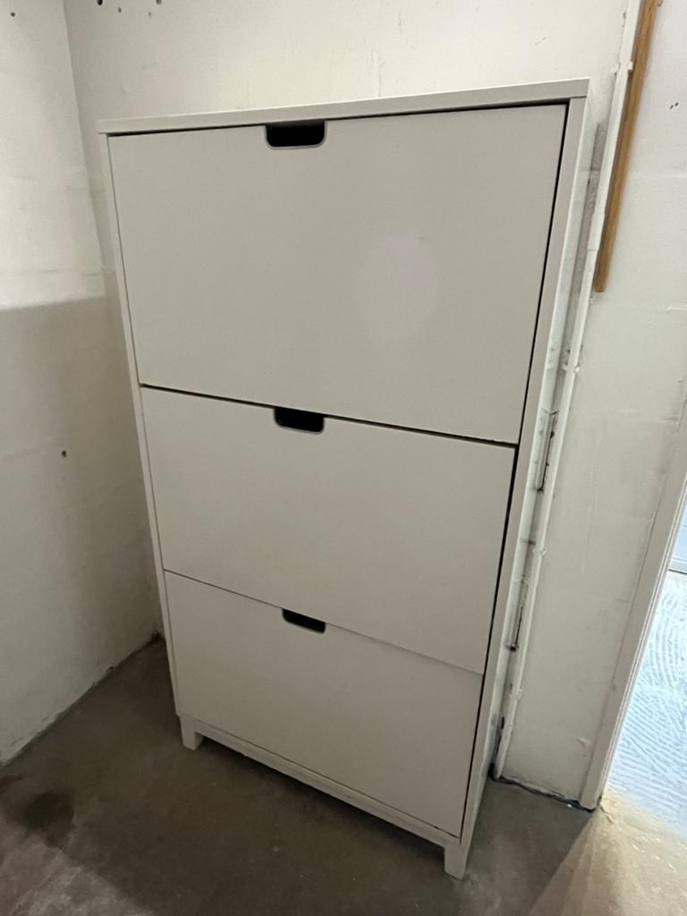IKEA STÄLL Schoenenkast met 3 vakken, Huis en Inrichting, Kasten | Schoenenkasten, Ophalen, Gebruikt