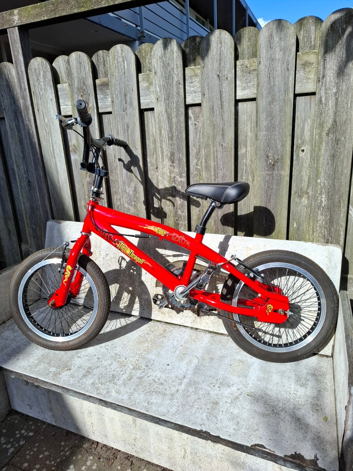 Prachtig jongensfietsje 16 inch zgan, Fietsen en Brommers, Ophalen, Zo goed als nieuw, 20 inch