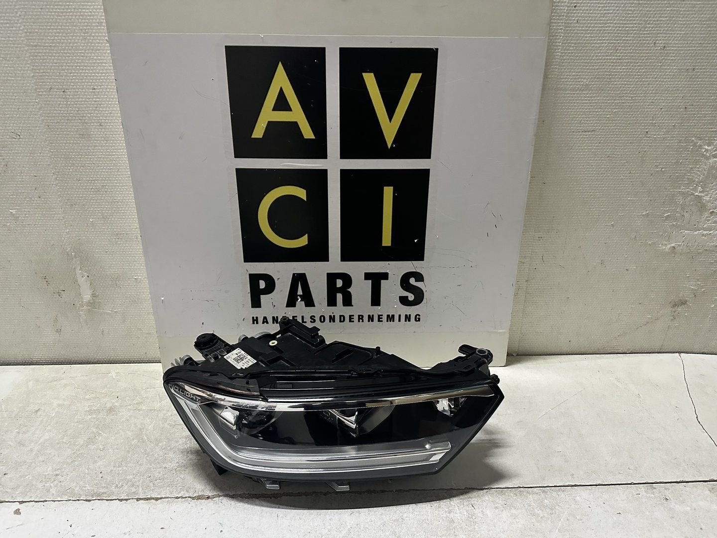 Koplamp Vw T Roc IQ facelift Full led 2GA941036AF Rechts, Gebruikt, -, Volkswagen, -