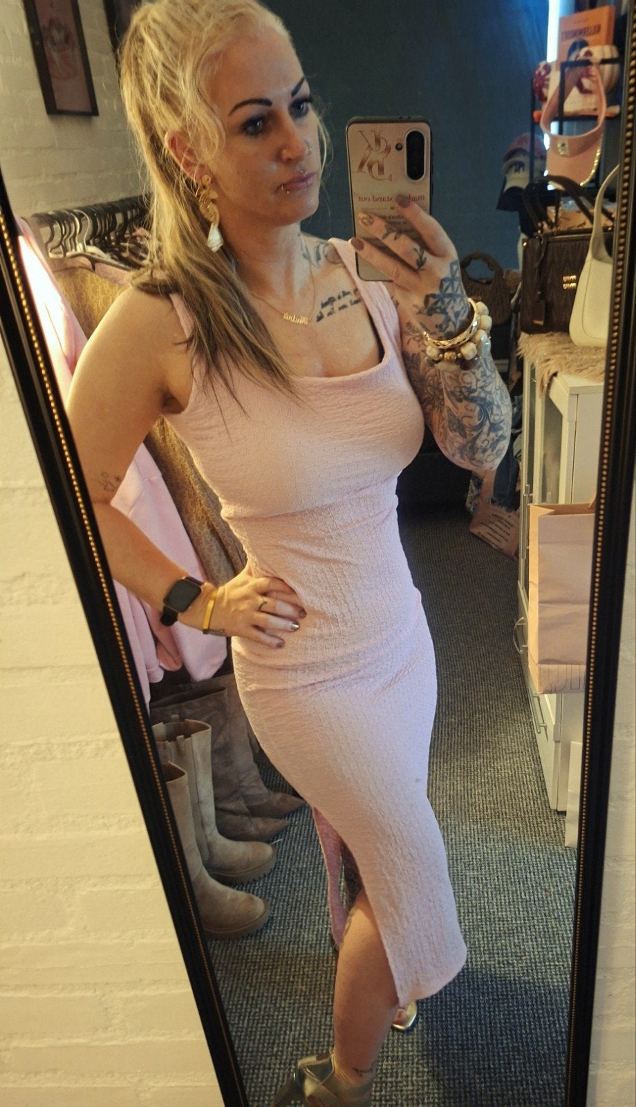 Roze midi jurk met spaghettibandjes, Kleding | Dames, Maat 38/40 (M), Nieuw, Ophalen of Verzenden, Onbekend